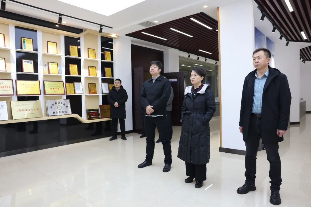 鄒平市委常委、副市長陳靜來山東三星集團調研